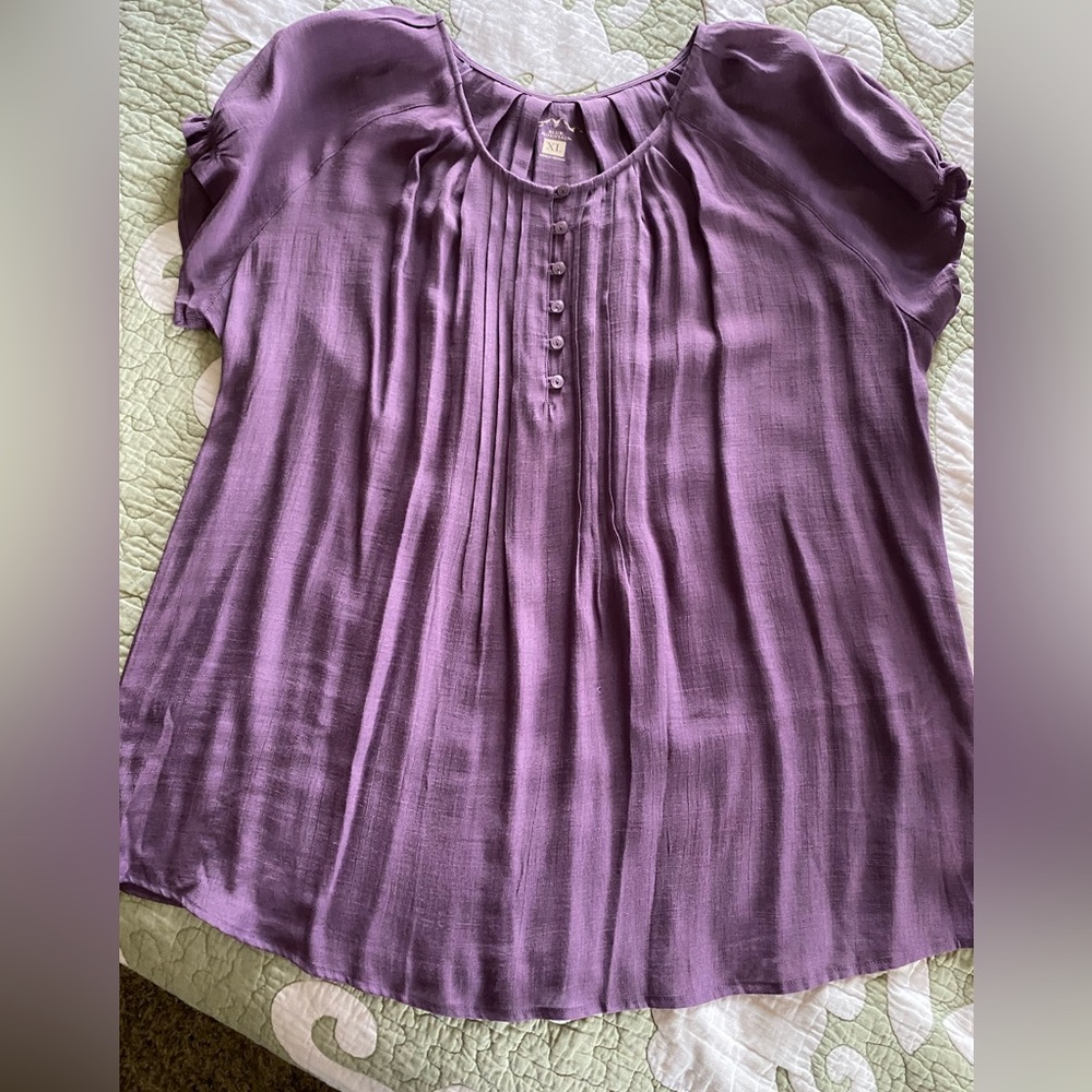 Blue Mountain light purple top NWOT size XL